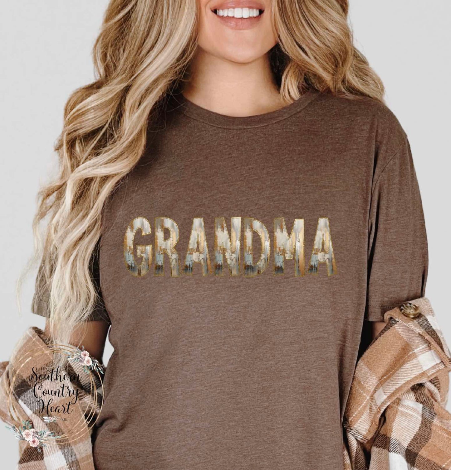 Rustic Painted Neutral Grandma Tee-Shirt